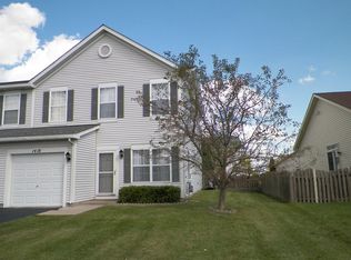 1418 Dahlgren Ln, Minooka, IL 60447