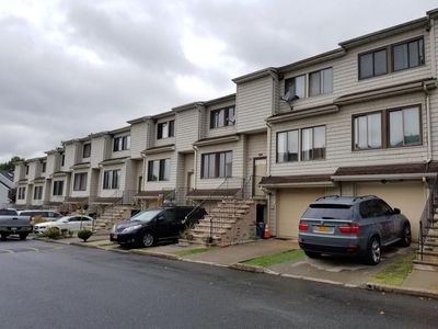 160 Dinsmore St APT B, Staten Island, NY, 10314