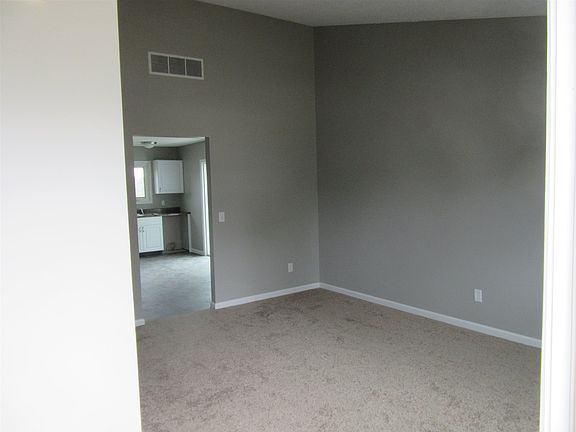 3rd image of 2109 Cortez Dr
