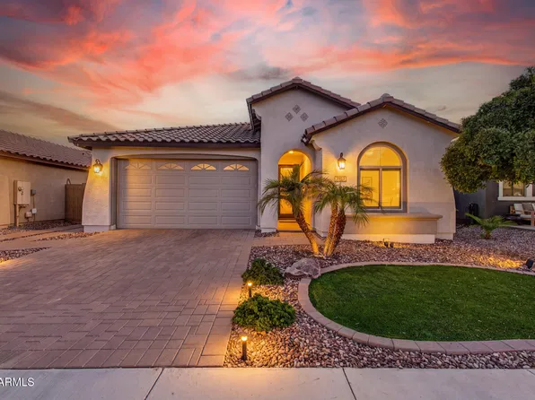 2807 W BLUE RIVER Drive, San Tan Valley, AZ 85144