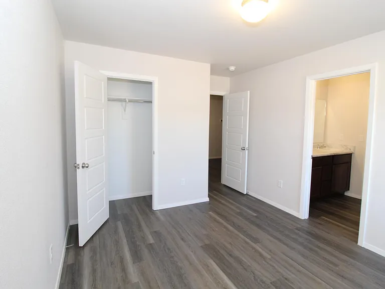 3321 Gulley Ln — Photo 15