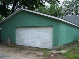 120 Dewey St, Michigan City, IN