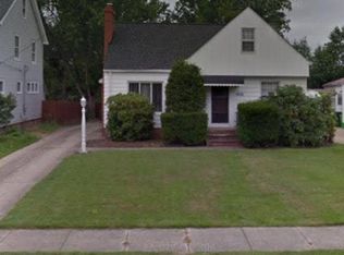 1406 Belrose Rd, Mayfield Heights, OH 44124