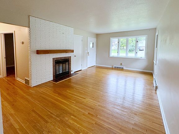2nd image of 4552 Colorado Ave N