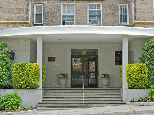 16 N Chatsworth Avenue #503, Larchmont, NY 10538