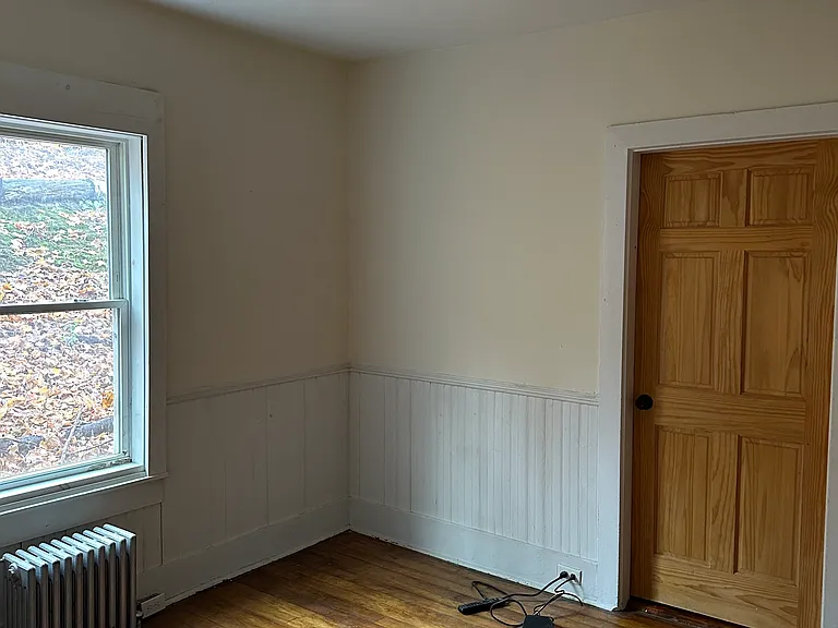 139 Railroad St #1 — Photo 6