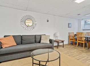 10 King Pl #B, Cambridge, MA 02139
