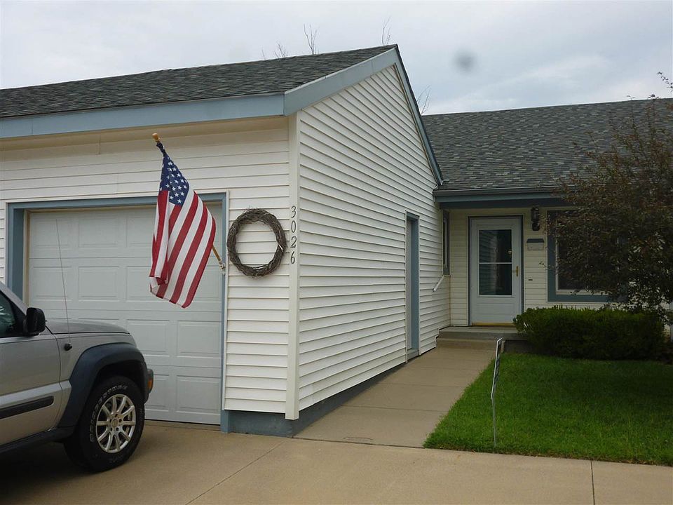 1st image of 3026 Gary Ave