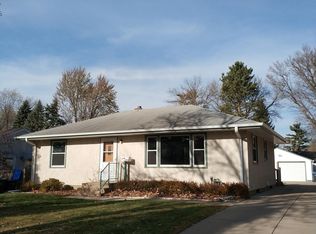 2379 Cowern Pl E, North Saint Paul, MN 55109