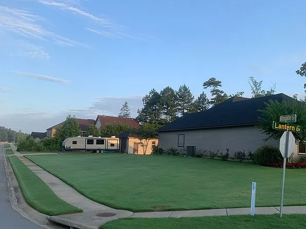 4023 Lantern Hill Dr, Benton, AR 72019