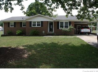 985 Colonial Dr, China Grove, NC 28023