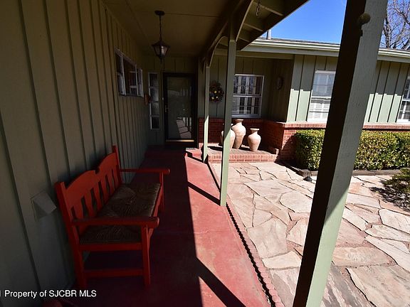 5th image of 1300 N Laguna Ave