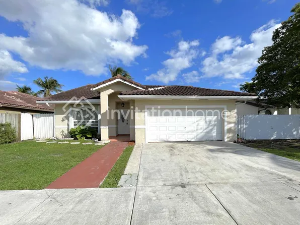 14272 SW 52nd St, Miami, FL 33175