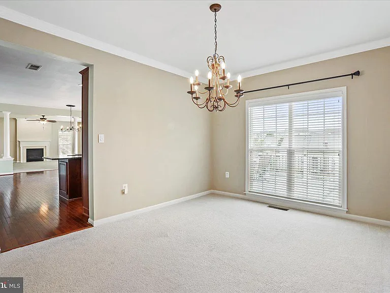 319 Morlyn Dr — Photo 7