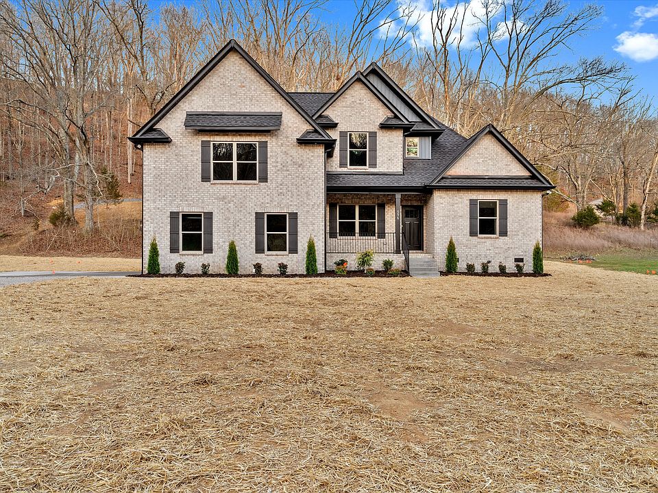 1st image of 596 Lindsey Holw Lot 11