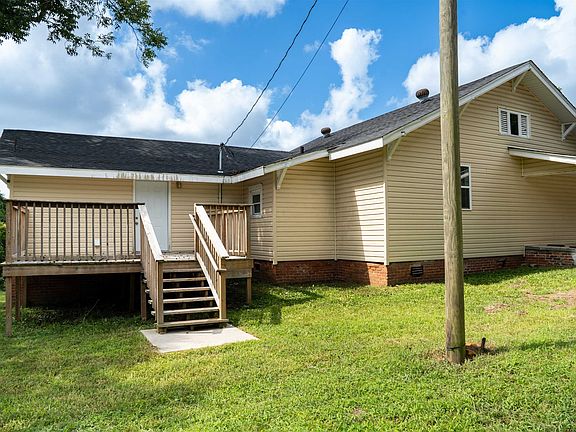 2nd image of 445 Arch St