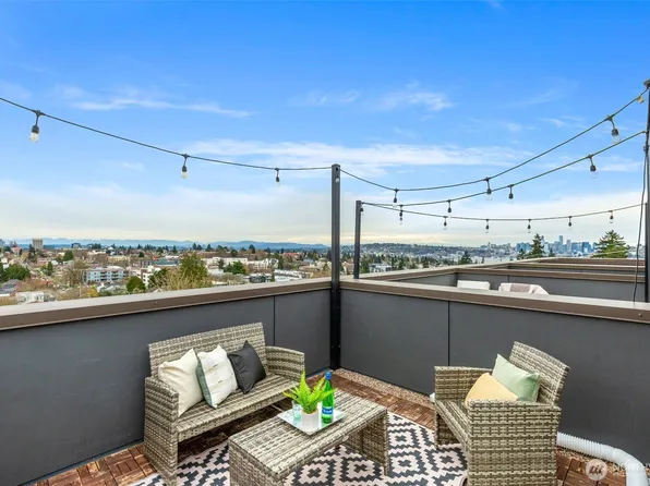 908 N 46th Street #F, Seattle, WA 98103