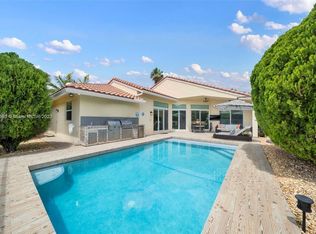 3059 Lakewood Dr, Fort Lauderdale, FL 33332