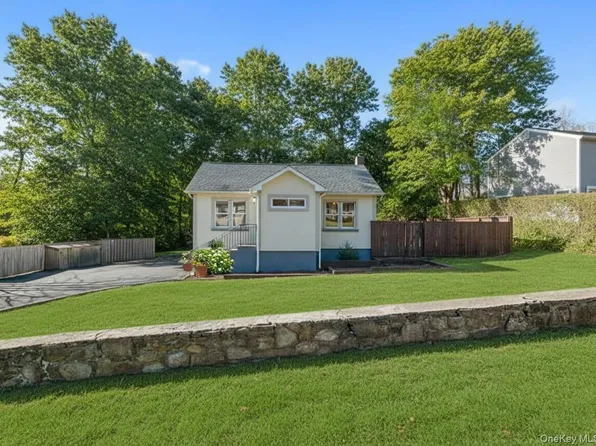 31 Cardoza Avenue, Mohegan Lake, NY 10547