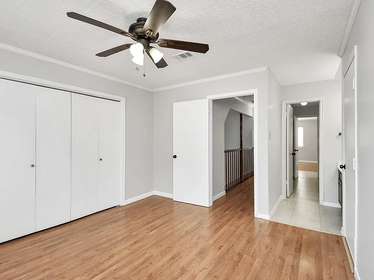 315 Muirwood Ln — Photo 25