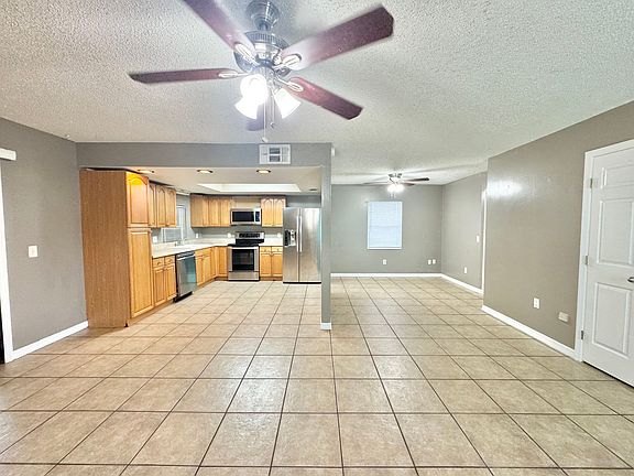 5th image of 251 Lake Thomas Dr