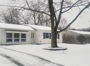 1615 Edenton Dr, Fort Wayne, IN 46804