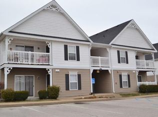 156 Brandy Mill Cir, High Ridge, MO 63049