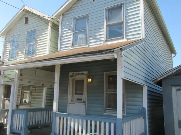 251 S Awl St, Sunbury, PA 17801