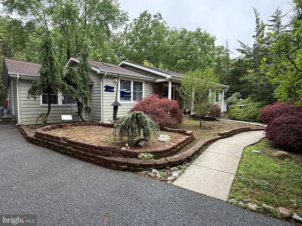 403 Dogwood Ave, Egg Harbor Township, NJ 08234