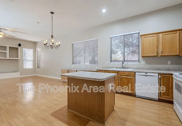 3355 E Los Altos Rd — Photo 23