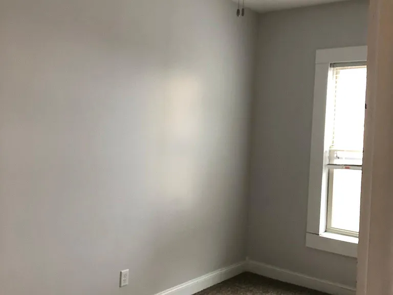 2952 Harney St #1 — Photo 11