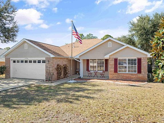 2nd image of 1755 Lighthouse Pointe Dr