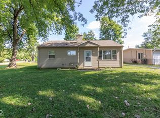 19 Lynwood Dr, New Whiteland, IN 46184