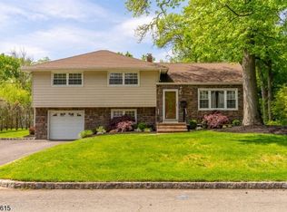 9 Brookdale Rd, Cranford, NJ 07016