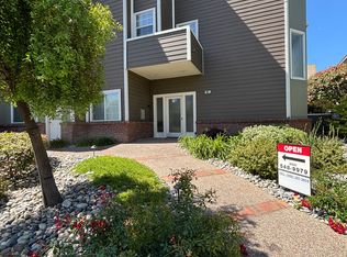 1245 Oak Grove Ave #305, Burlingame, CA 94010