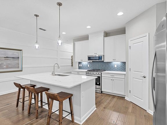 5th image of 1216 Minnetta Ct