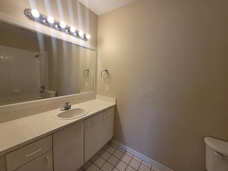 489 Las Cortes Ln #204 — Photo 9
