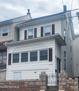 1674 Pulaski Ave, Coal Township, PA, 17866