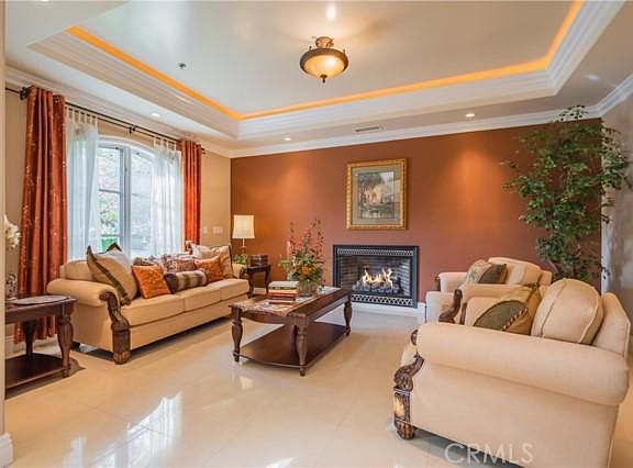 5th image of 820 Deep Springs Dr