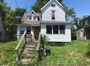 1221 S Hoyt Ave, Muncie, IN 47302