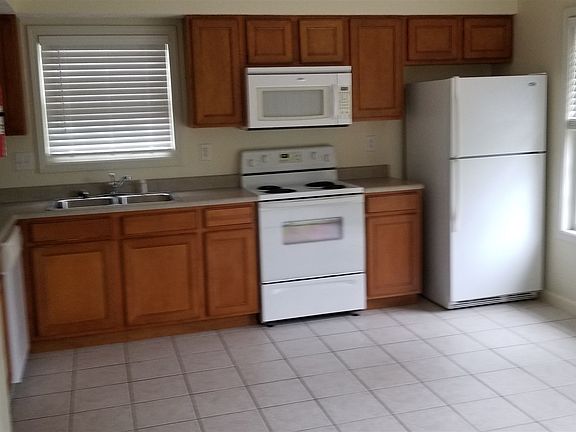 4th image of 1350 S Cobble Creek Cir