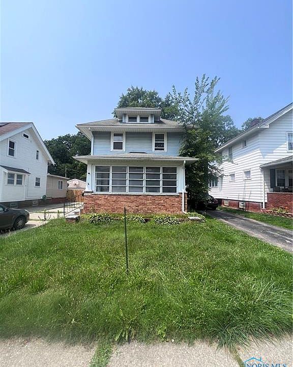 1st image of 4305 N Lockwood Ave