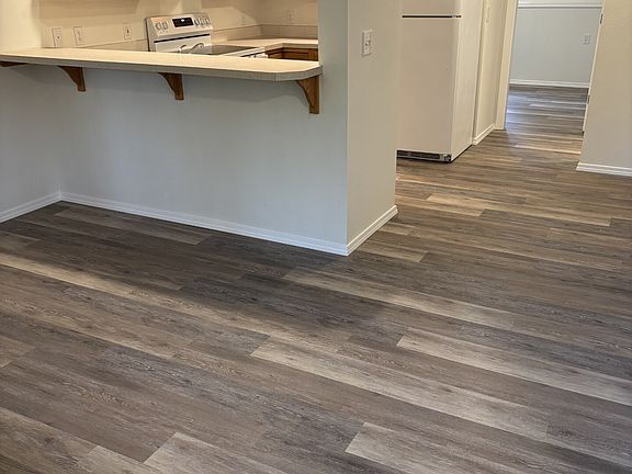 3rd image of 2420 204th St SW APT 104