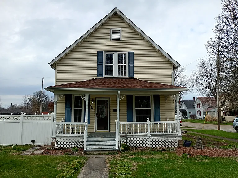 501 W Main St — Photo 6