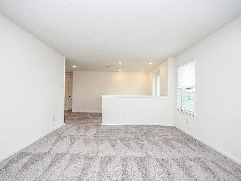5027 Hickory Deer Ln — Photo 14