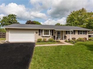 17 Gulfline Rd, Liverpool, NY 13090