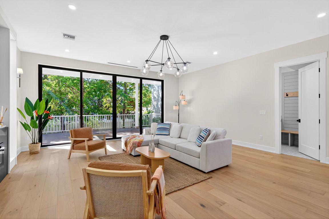 next background image