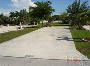 527 Shipwreck Ln, Fort Myers Beach, FL 33931