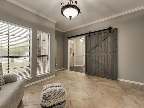 4th image of 7700 Driftwood Ct