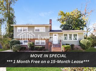 1639 Vancouver Dr, Charlotte, NC 28213